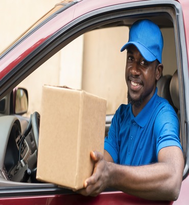 close-up-delivery-person-with-parcel